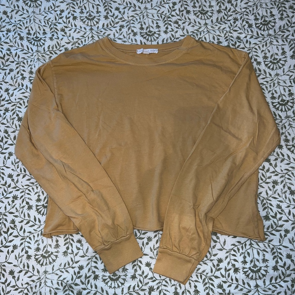 Cropped Long Sleeve Top